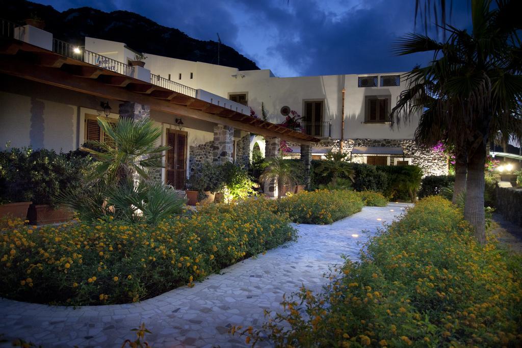 Hotel Residence Acquacalda Lipari Kültér fotó