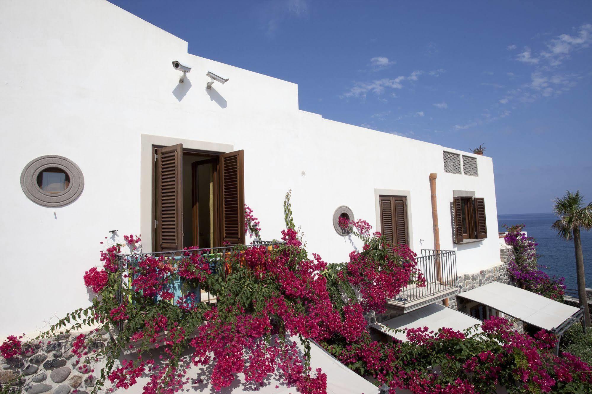 Hotel Residence Acquacalda Lipari Kültér fotó